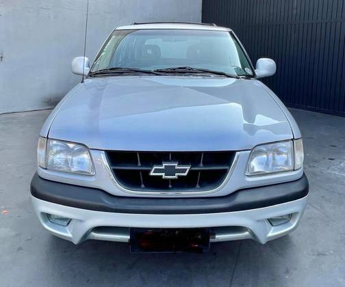 CHEVROLET BLAZER 2.5 4X2 8V TURBO DIESEL 4P MANUAL